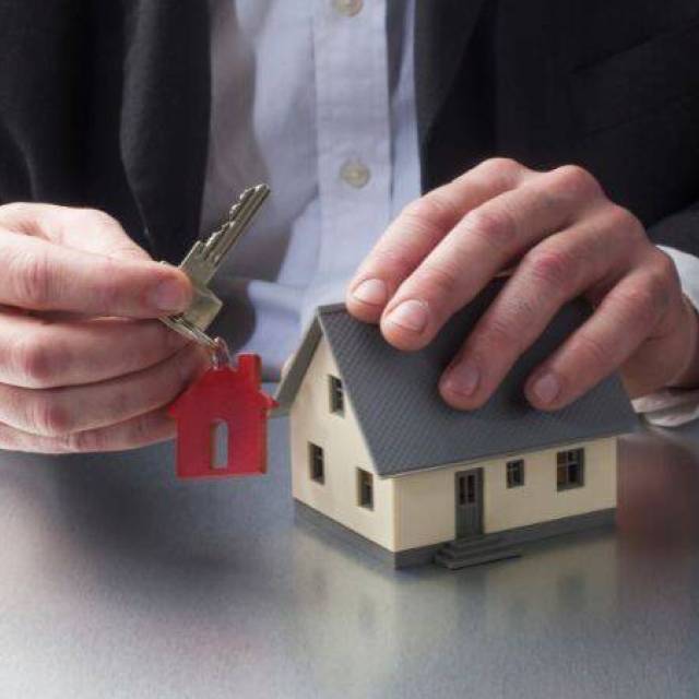 Inwestowanie w nieruchomości: Przewodnik krok po kroku do zakupu pierwszego domu